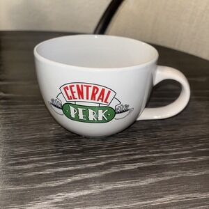 FRIENDS Central Perk TV Show‎ Large 24oz Soup Coffee Tea Mug